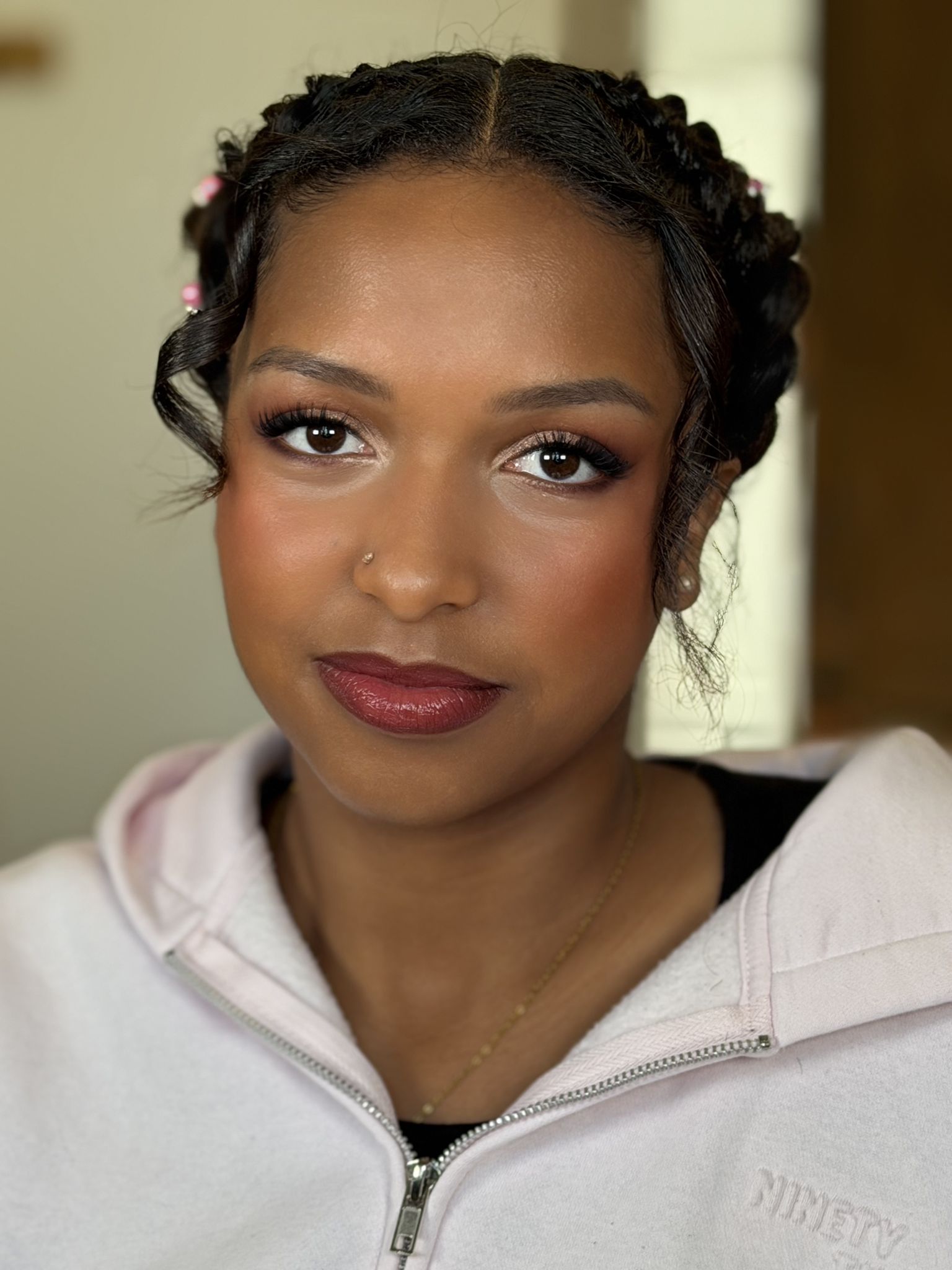 Mise en beauté soirée Genève maquilleuse professionnelle